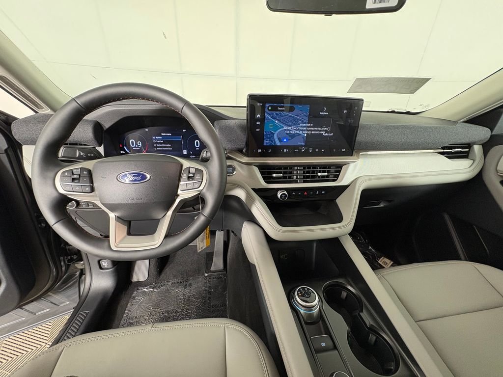 New 2026 Gray Ford Active image 7