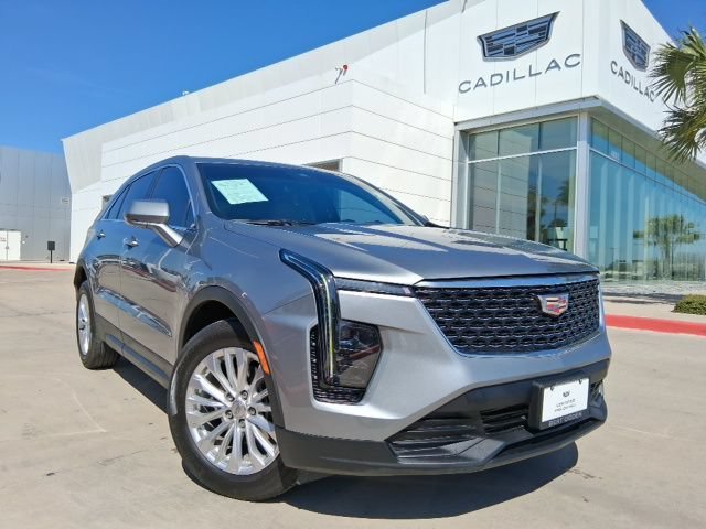 2024 Cadillac XT4 Luxury