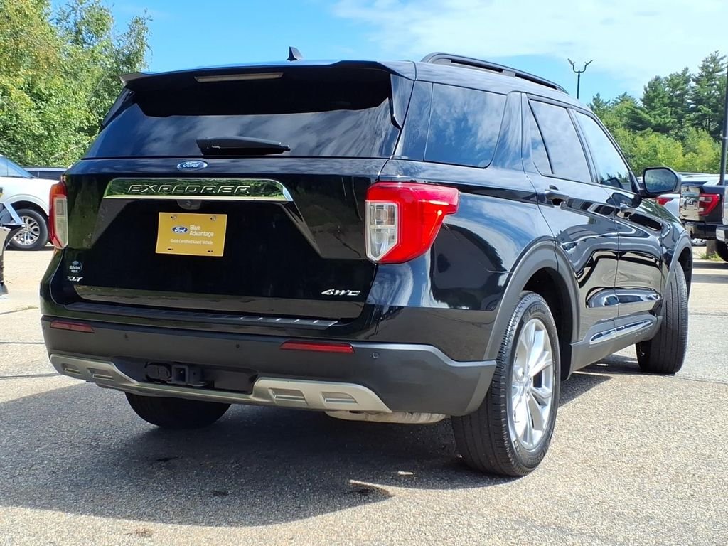 Certified Used 2023 Black Metallic Ford XLT image 4