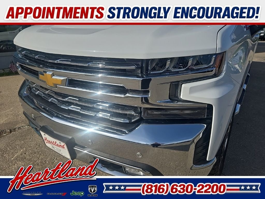 Used 2022 White Chevrolet LTZ image 17