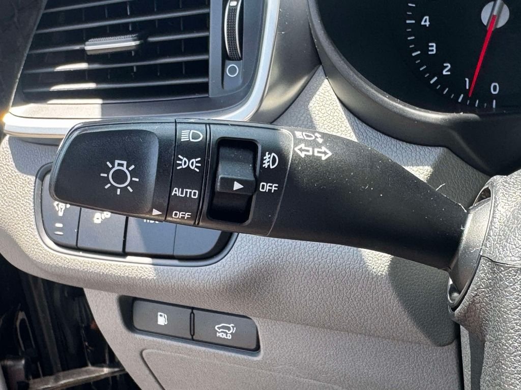 Used 2017 Black Kia SX image 22