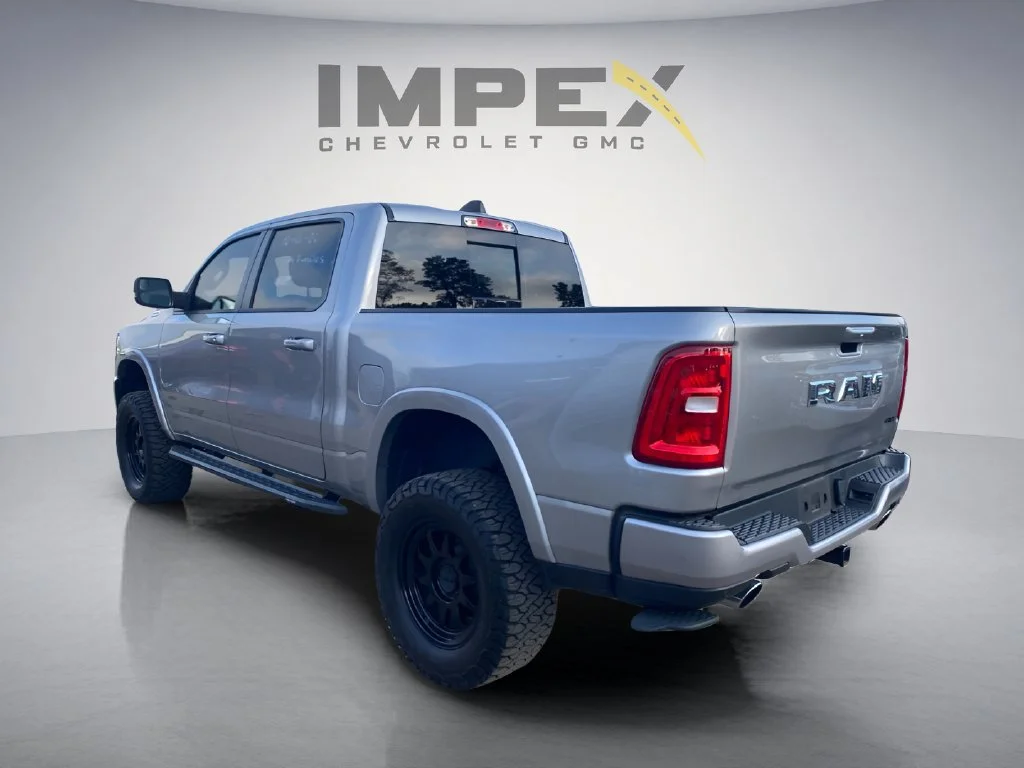 Used 2025  Ram Big Horn image 3