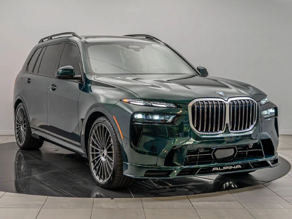 Used 2026 Alpina Green Metallic BMW ALPINA XB7 image 12