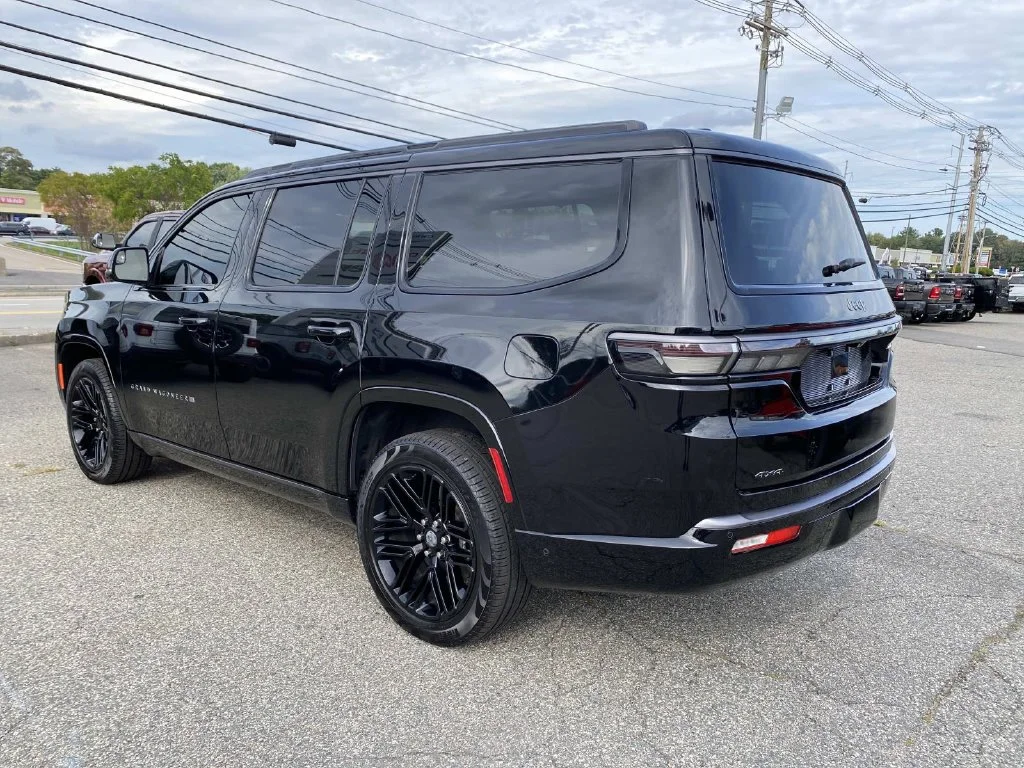 Used 2026 Black Jeep Limited Reserve image 7