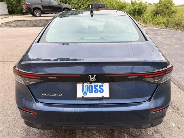 Certified Used 2024 Canyon River Blue Metallic Honda EX image 4