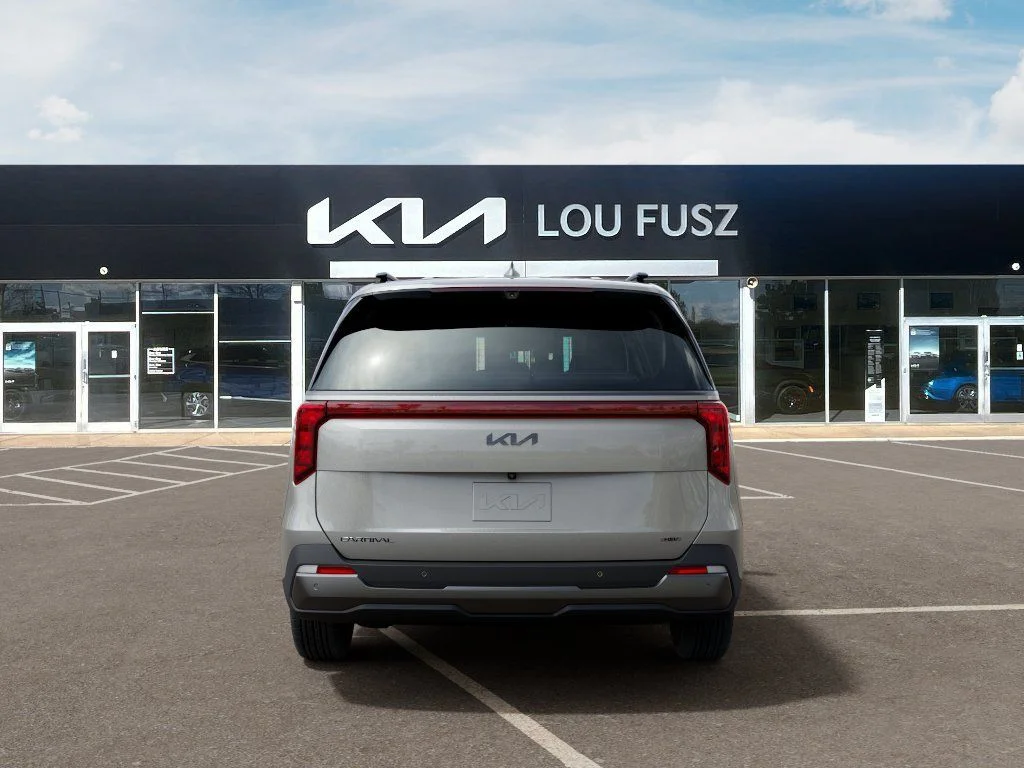 New 2027 Ivory Silver Kia EX image 5