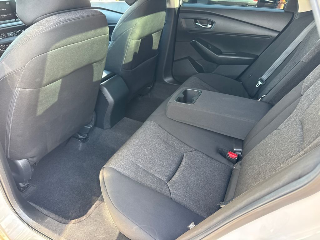 Used 2024 White Honda EX image 16