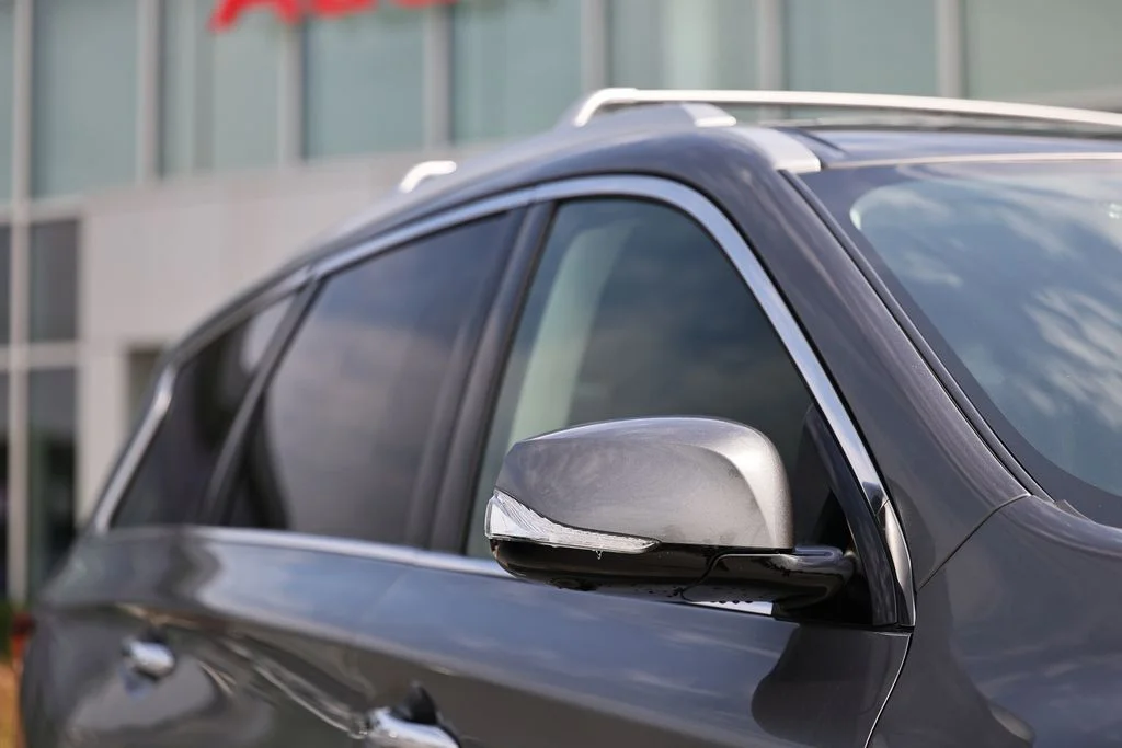 Used 2019 Graphite Shadow INFINITI LUXE image 3
