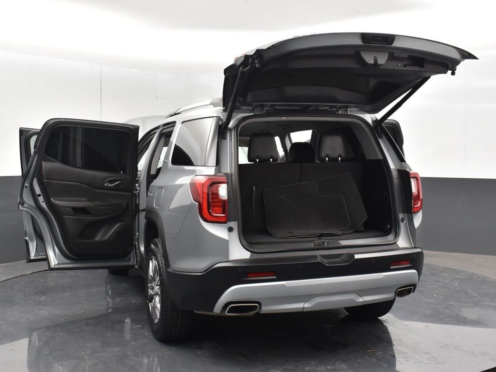 Used 2023 Silver GMC SLT image 39