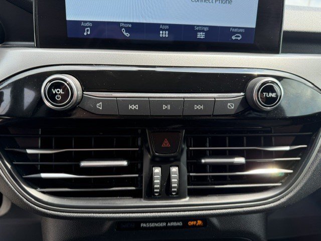 Used 2024 Gray Metallic Ford Active image 18