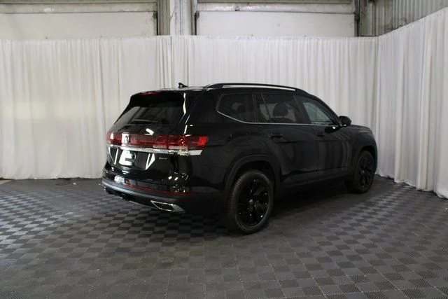 2026 Volkswagen Atlas SE w/Tech - Photo 26