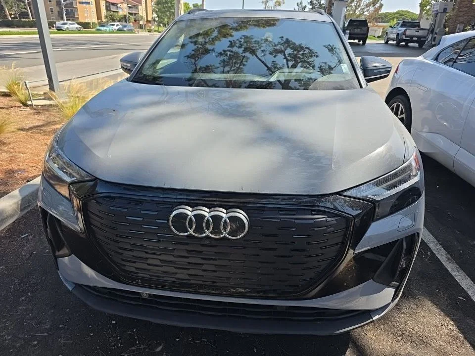 Used 2023 Gray Audi Prestige image 3