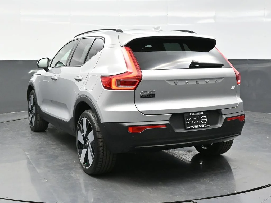 Certified Used 2023 Silver Dawn Volvo Ultimate image 5