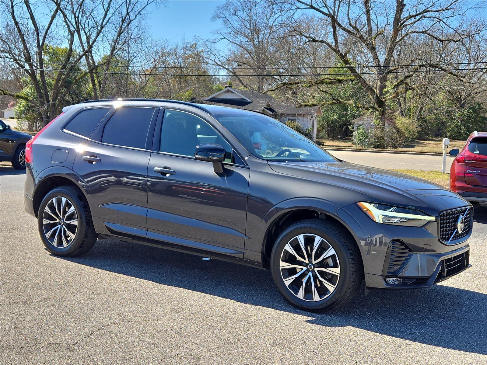Used 2023 Gray Volvo Plus Dark Theme image 4
