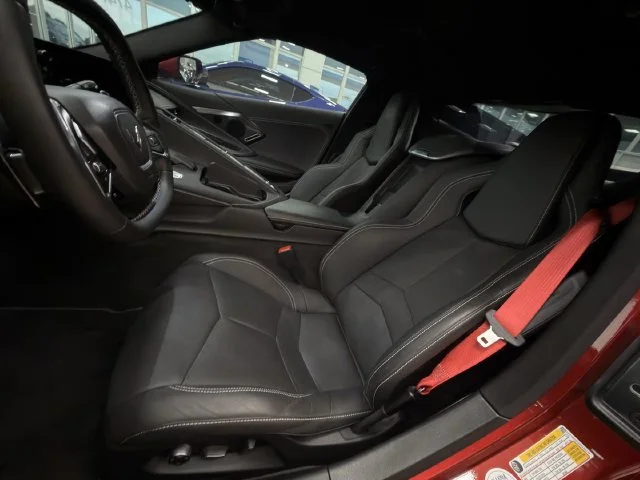 2023 Chevrolet Corvette 2LT - Photo 30
