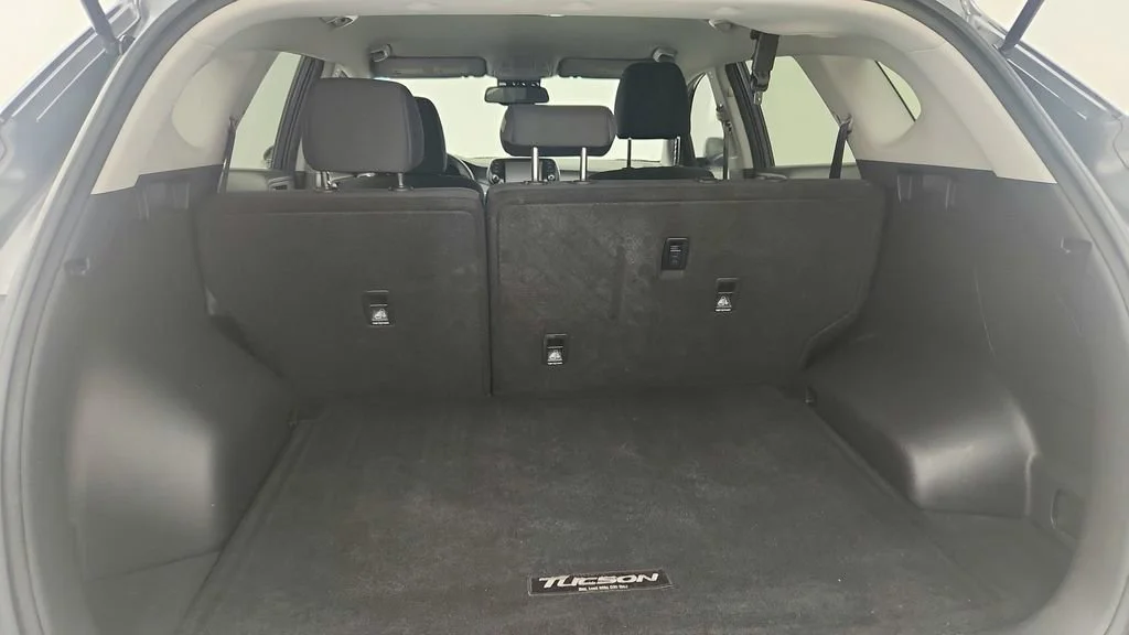 Used 2019 Gray Hyundai SEL image 28