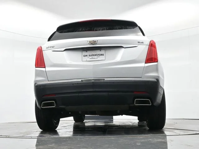 Used 2017 RADIANT SILVER METALLIC Cadillac Luxury FWD image 30