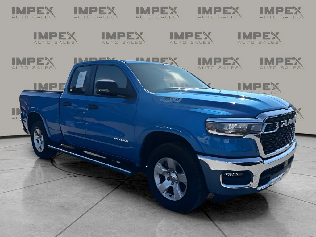 Used 2025 Blue Ram Big Horn/Lone Star image 7