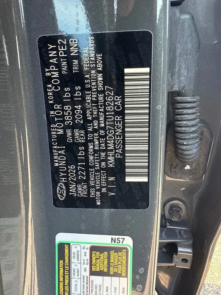 Used 2026 Charcoal Hyundai SEL Sport image 32