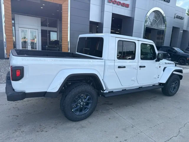 New 2026 White Jeep 85th Anniversary Edition image 3