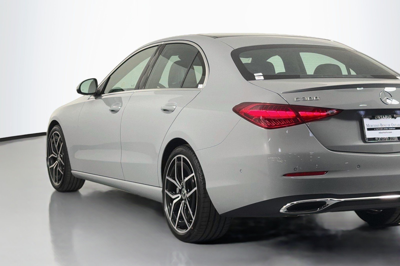 New 2026 MANUFAKTUR Alpine Grey Mercedes-Benz C 300 Sedan image 15