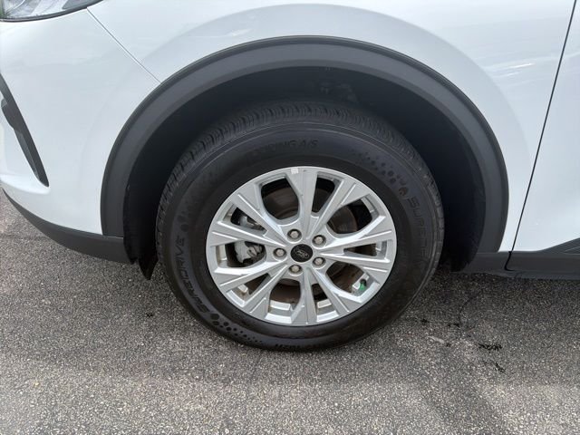 Used 2024 White Ford Active image 5