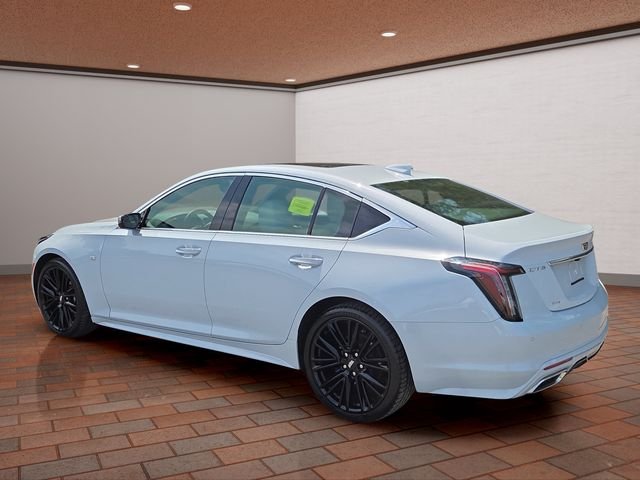 Used 2022 Diamond Cadillac Premium Luxury image 33