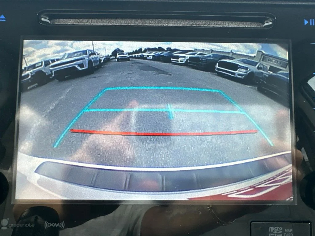 Used 2017 White Toyota XLE image 36