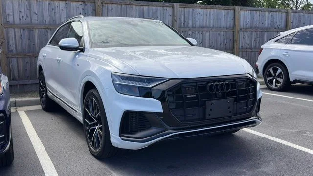 2023 Audi Q8 55 Premium Plus