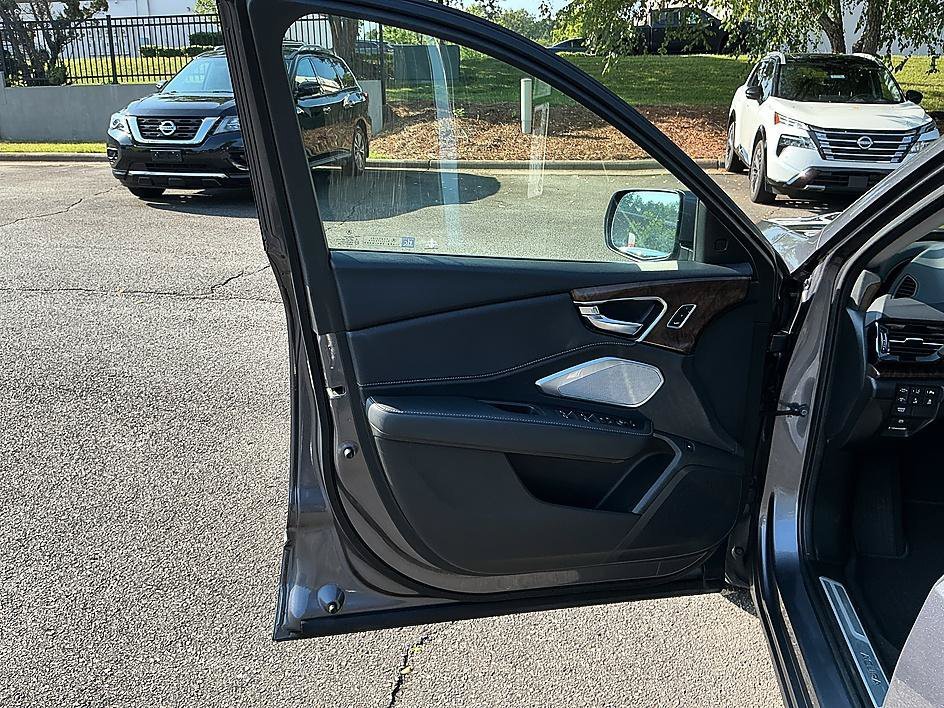 Used 2019 Gray Acura w/Advance Pkg image 11
