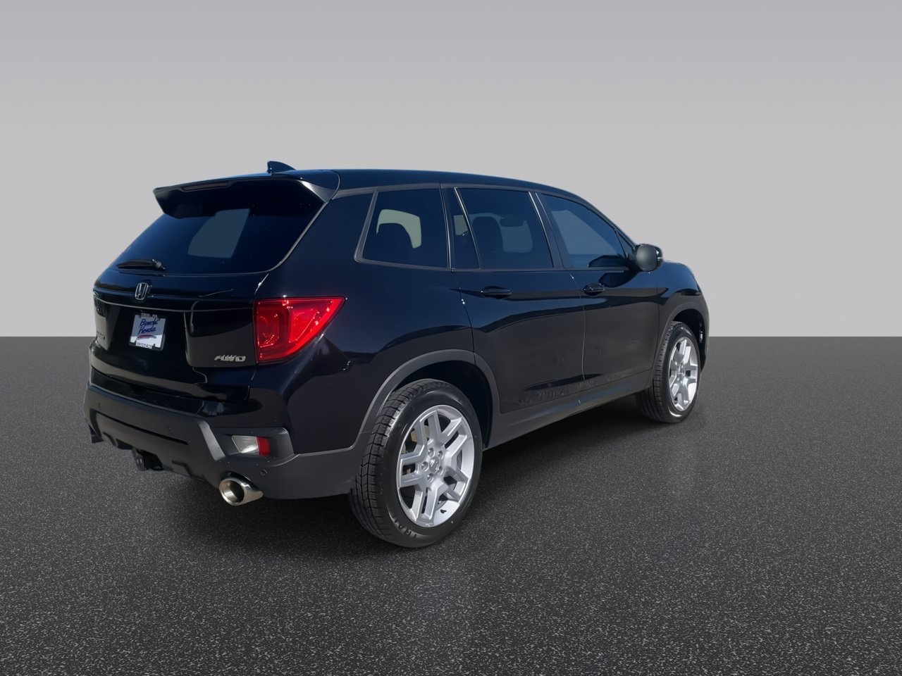 Used 2024 Crystal Black Pearl Honda EX-L image 8