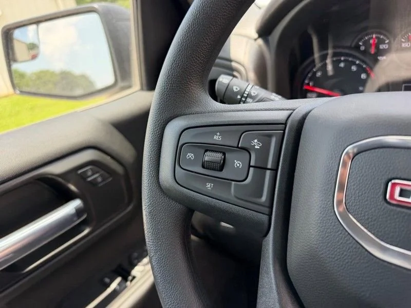2026 GMC Sierra 1500 Pro - Photo 9