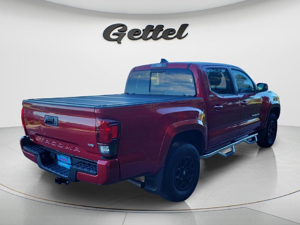 Certified Used 2022 Red Toyota SR5 image 5