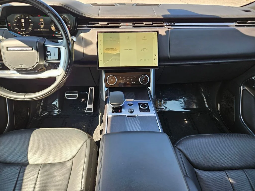 Used 2023 Black Land Rover First Edition image 14