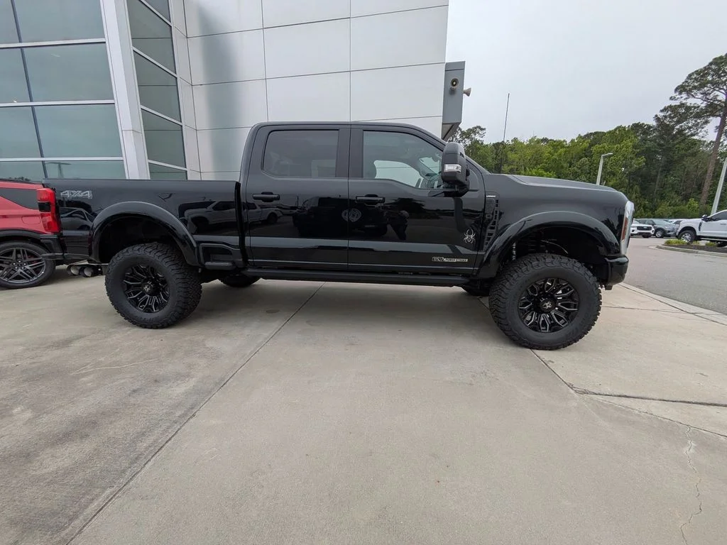New 2026 Agate Black Metallic Ford Lariat image 3
