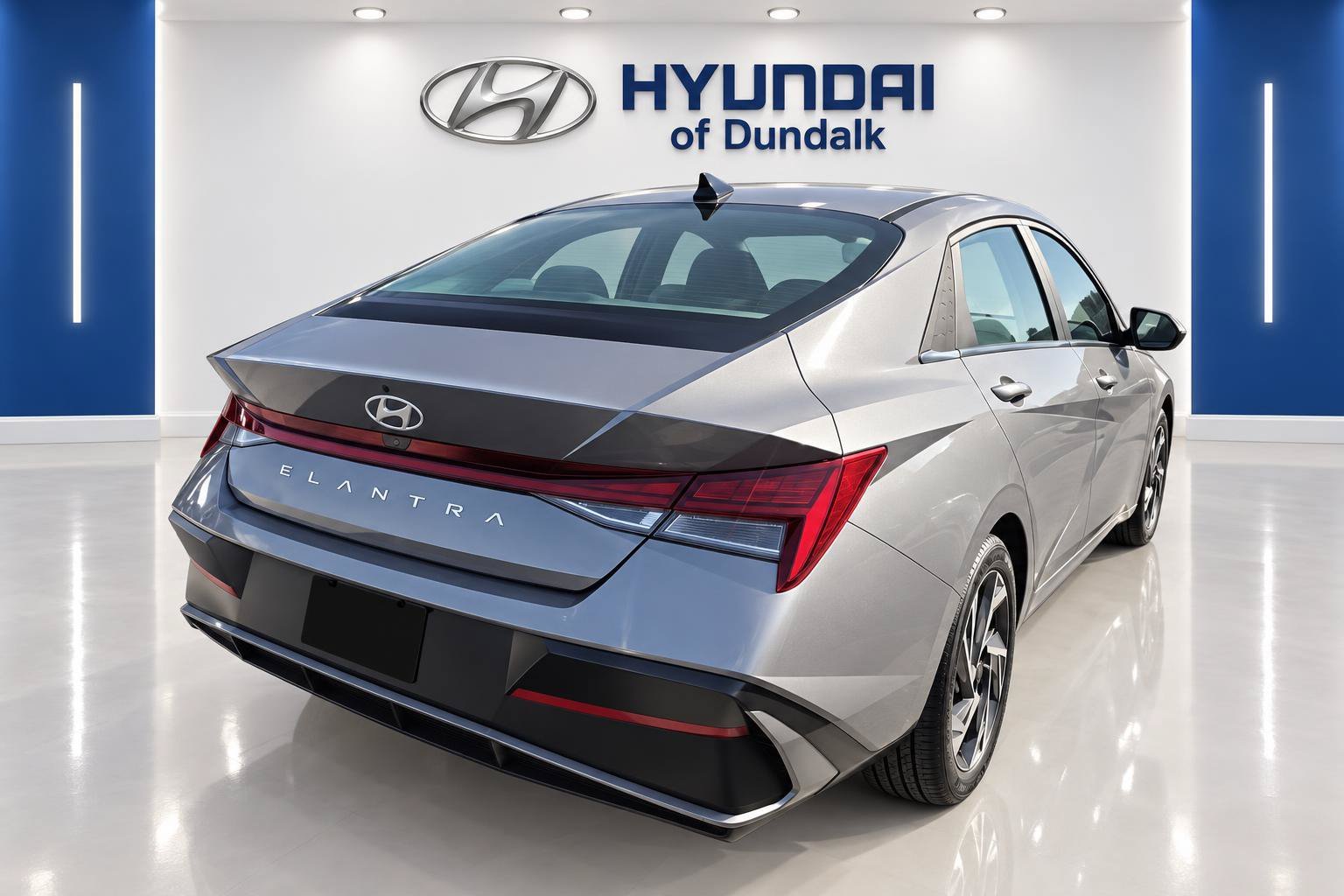 Used 2024 Silver Hyundai SEL image 6