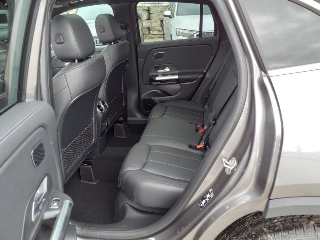 Certified Used 2025 Mountain Grey Met Mercedes-Benz GLA 250 image 12