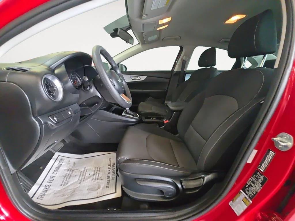 Used 2024 Red Kia LXS image 11