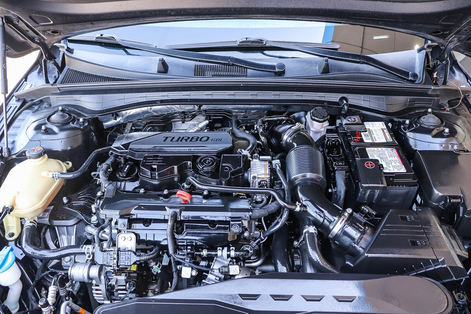 Used 2022 Ebony Black Kia EX image 29