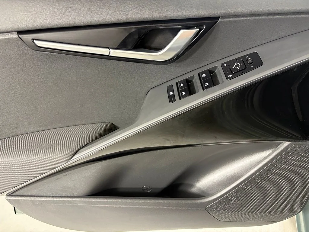 New 2026 Cityscape Green Kia WIND image 19