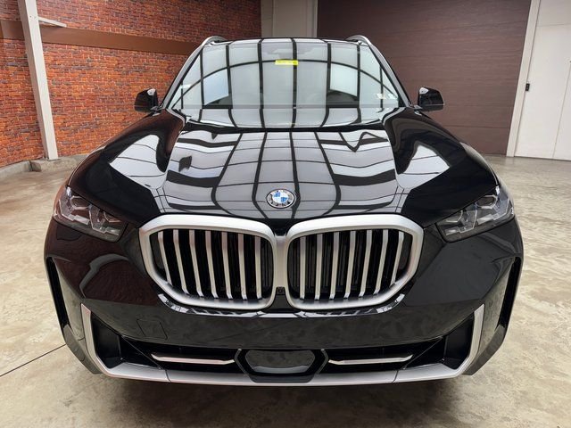 Used 2026 Black BMW xDrive40i image 8