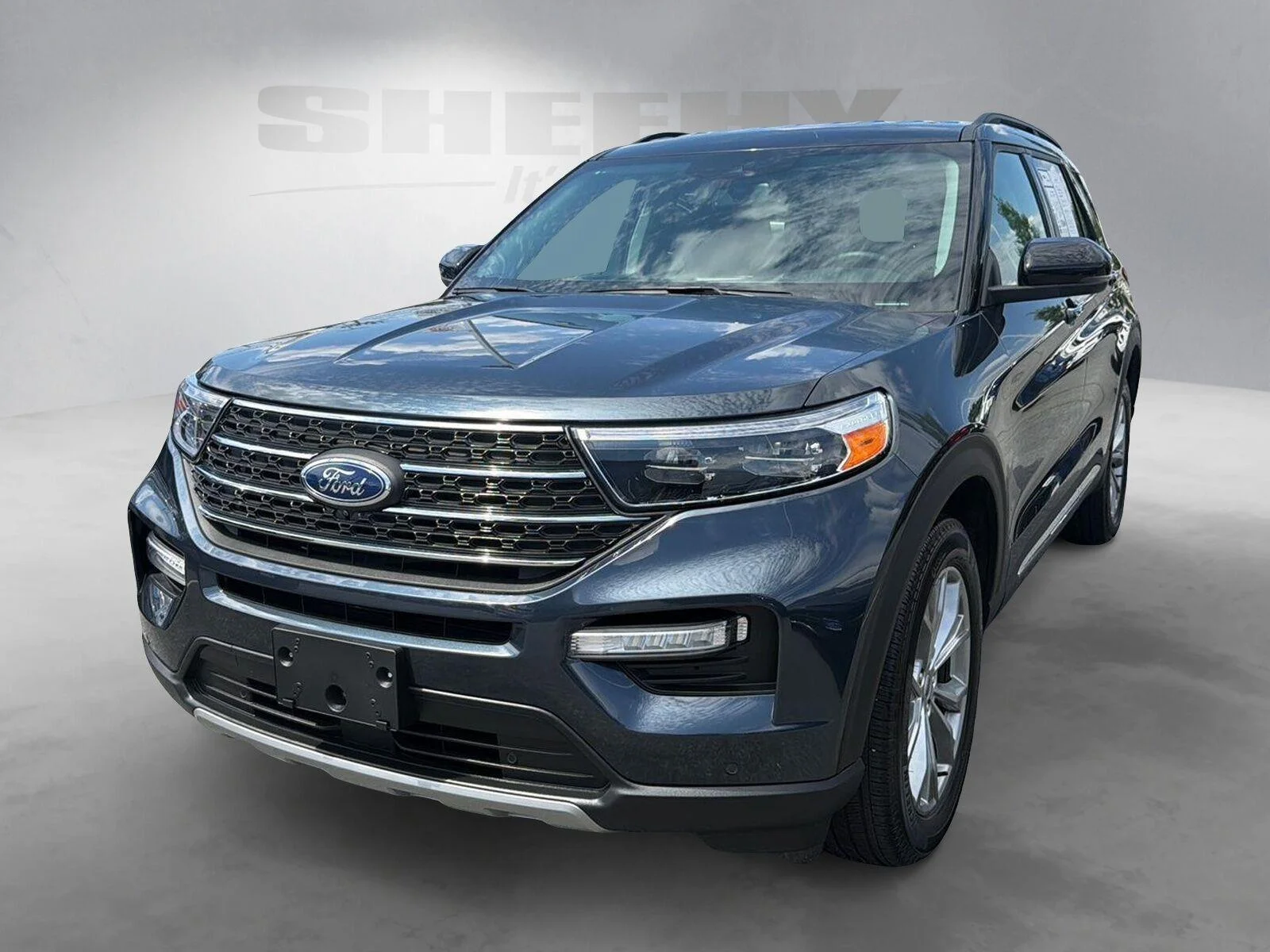 Used 2024 Stone Blue Metallic Ford XLT image 9