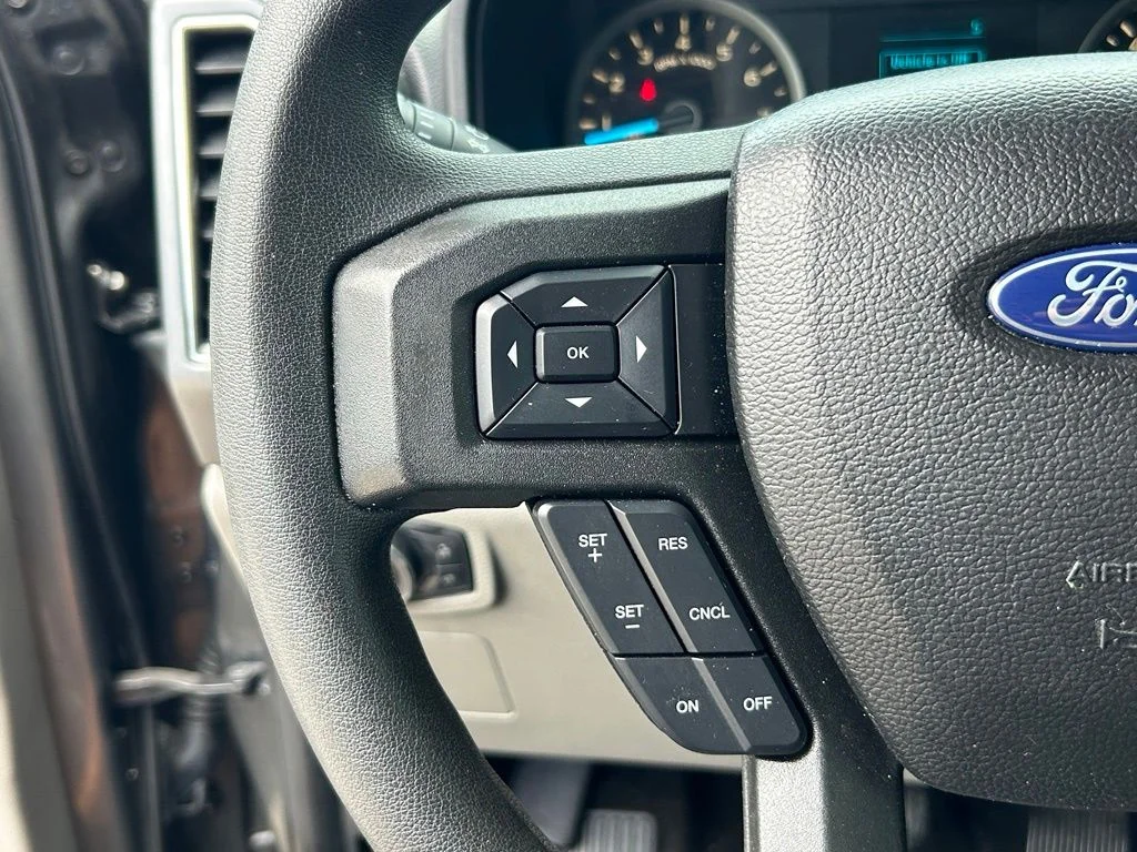 Used 2018 Magnetic Ford XLT image 37