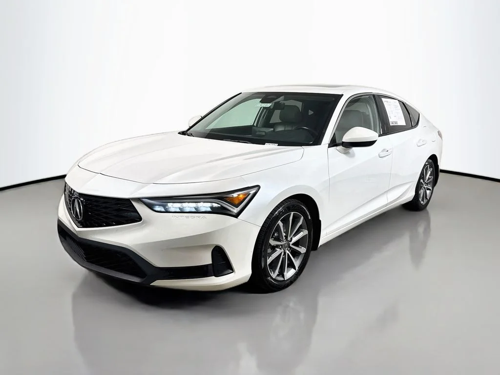 Used 2023 Platinum White Pearl Acura Base image 3