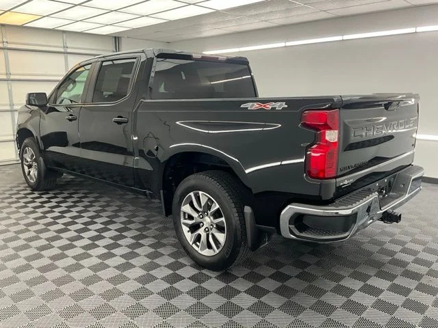 Used 2021 Black Chevrolet LT image 20