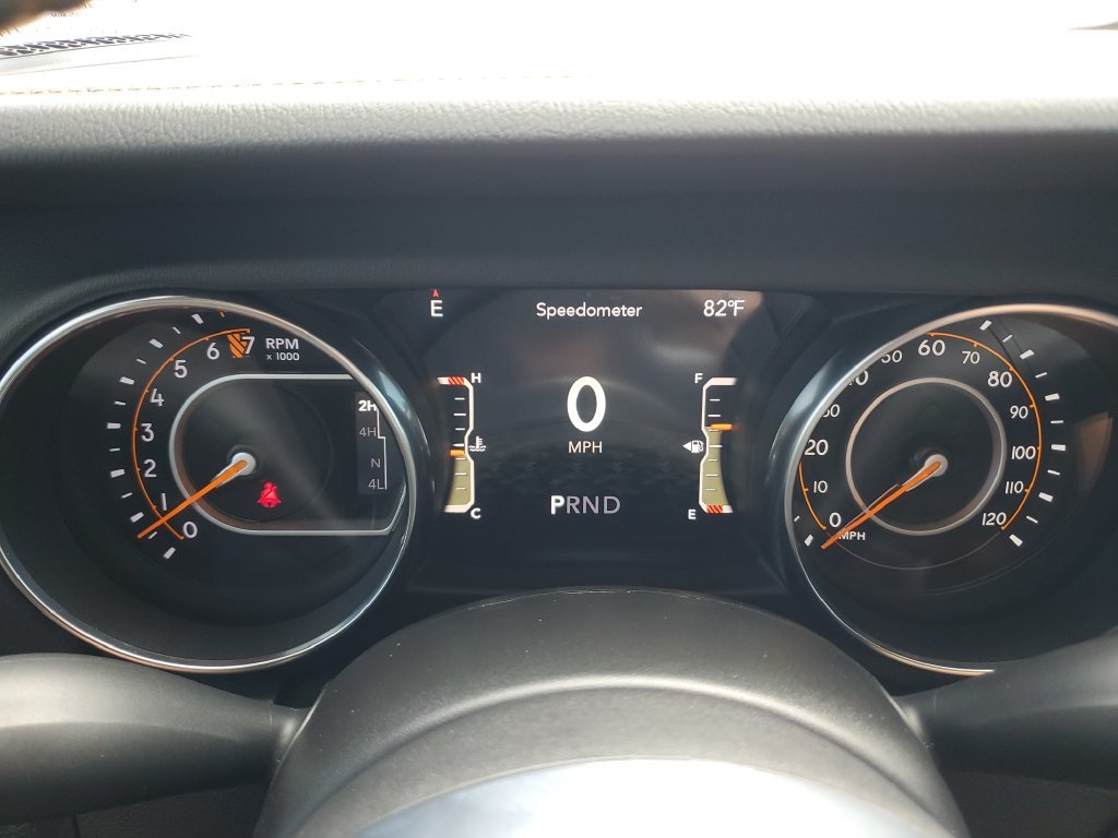 Used 2022 Gray Jeep Overland image 34