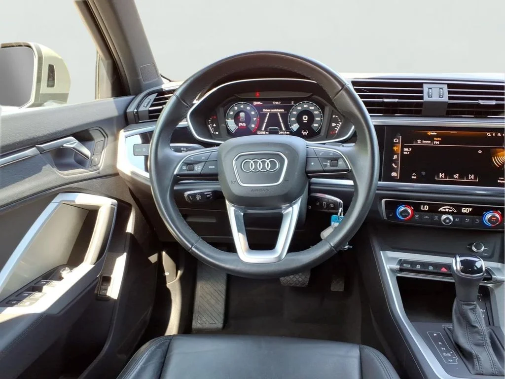Used 2025  Audi Premium image 21
