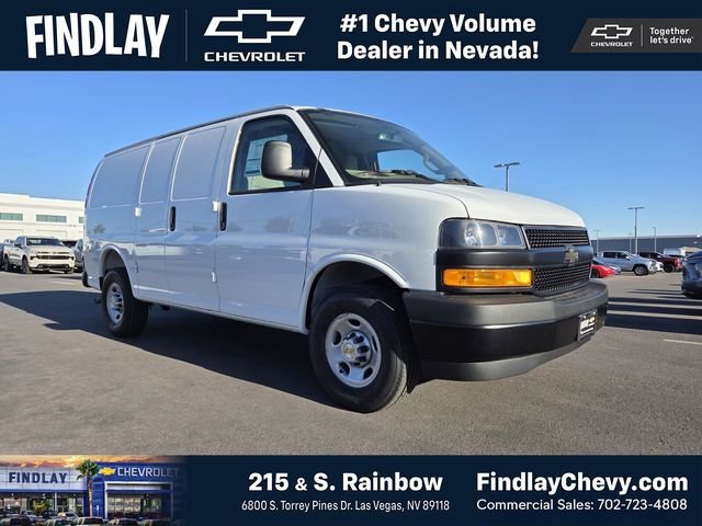 2026 Chevrolet Express 2500 Work Van HD's photo