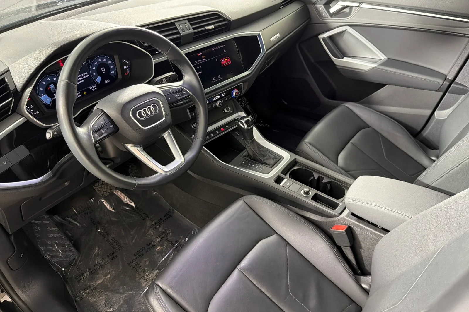 Used 2022 Mythos Black Metallic Audi Premium 40 TFSI quattro image 9