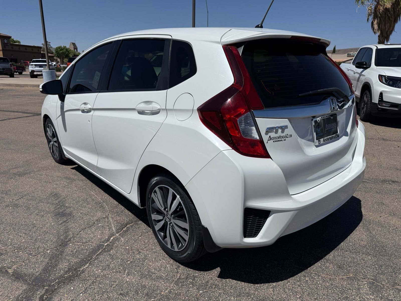 Used 2017 White Orchid Pearl Honda EX image 9